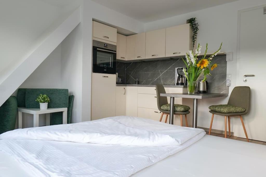 Wunderschoene Ferienwohnung Mit Balkon In Aue Zewnętrze zdjęcie
